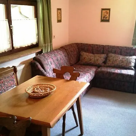 Kirchgasser Apartment *
